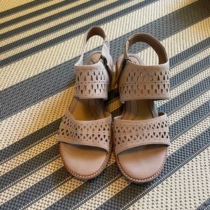 Söfft sandal booties, size 8